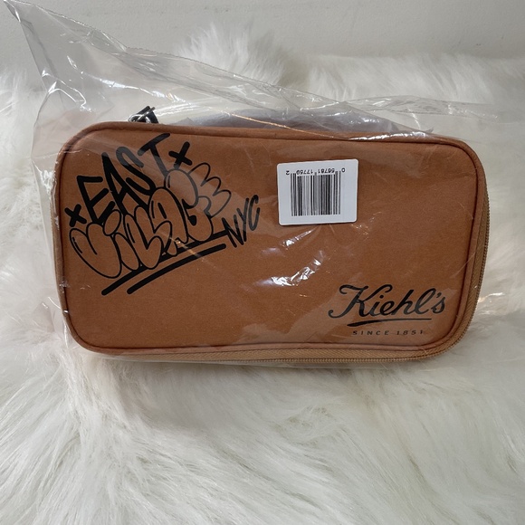 NWT Kiehl’s East Village NYC Skin Care/Makeup Travel Case With Handle/Tan/Brown - Picture 6 of 7